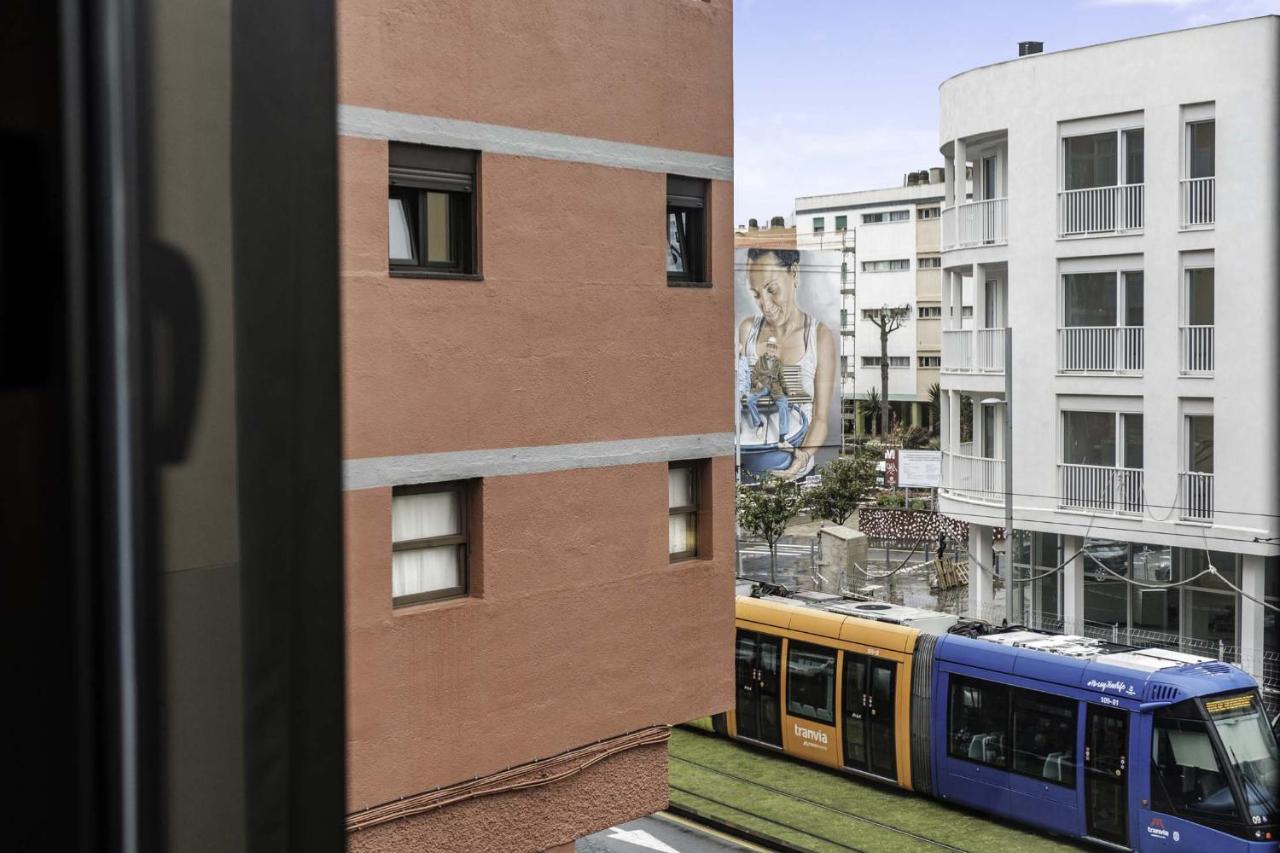 Stylish And Chic City Center Apartment With Wifi La Laguna  Bagian luar foto