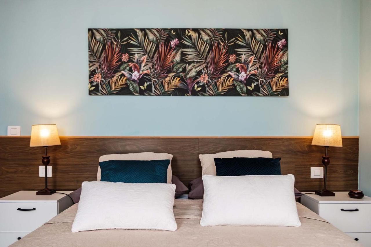Stylish And Chic City Center Apartment With Wifi La Laguna  Bagian luar foto